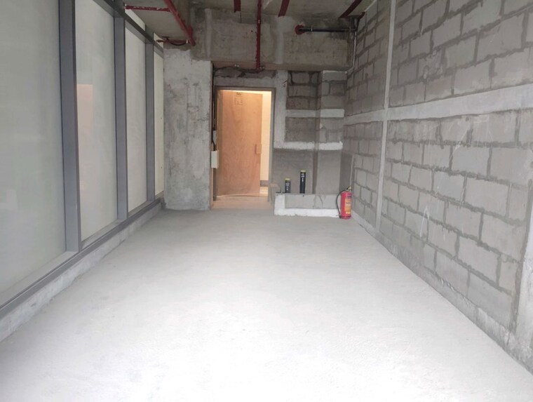 Room, lodha-worli Commercial Office Space 5000 Sq.Ft. In Worli Mumbai 10667154