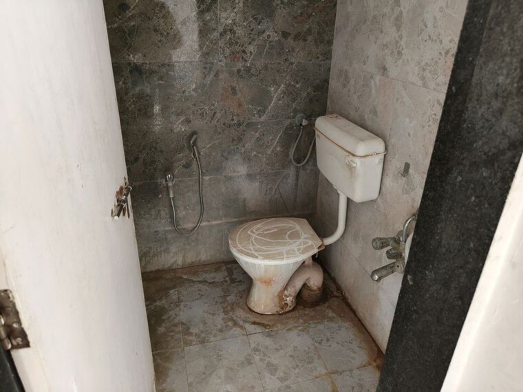 Bathroom, vejalpur 1 Bedroom 720 Sq.Ft. Apartment In Vejalpur Ahmedabad 10667134