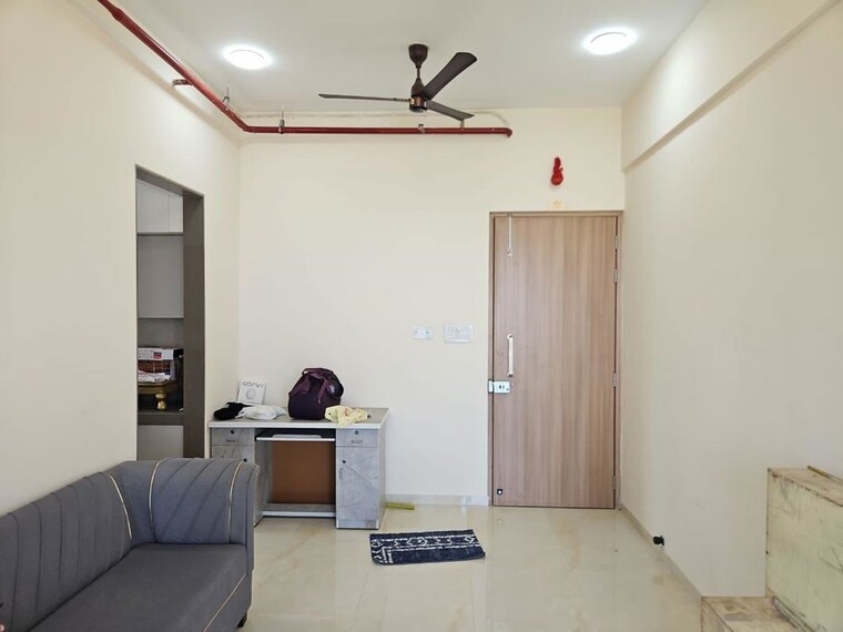 Team Area, worli 2 Bedroom 550 Sq.Ft. Apartment In Worli Mumbai 10667171