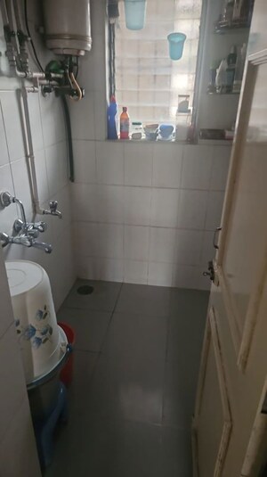 Bathroom in 1 BHK Apartment at Sai Samarth Apartments, Goregaon West – for Rent