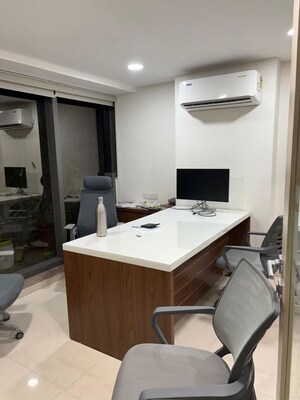  Office Space For Rent in Sardar Patel Nagar