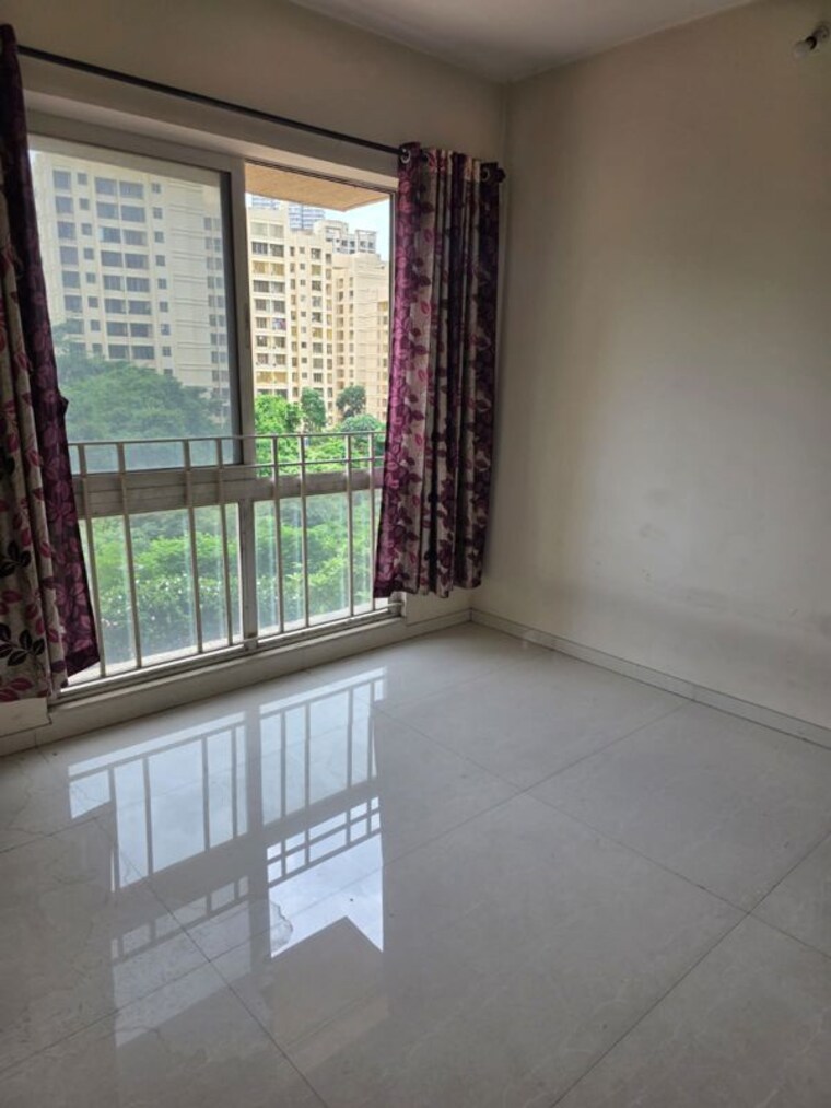 Living Room, vijay-orovia 1.5 Bedroom 549 Sq.Ft. Apartment In Ghodbunder Road Thane 10667263