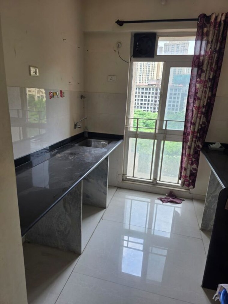 Kitchen, vijay-orovia 1.5 Bedroom 549 Sq.Ft. Apartment In Ghodbunder Road Thane 10667263