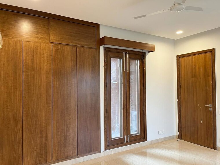 Room, defence colony 4 Bedroom 2100 Sq.Ft. Builder Floor In Defence Colony Delhi 10667273