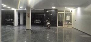 Parking in 2 BHK Builder Floor at Igi Airport Area – for Sale