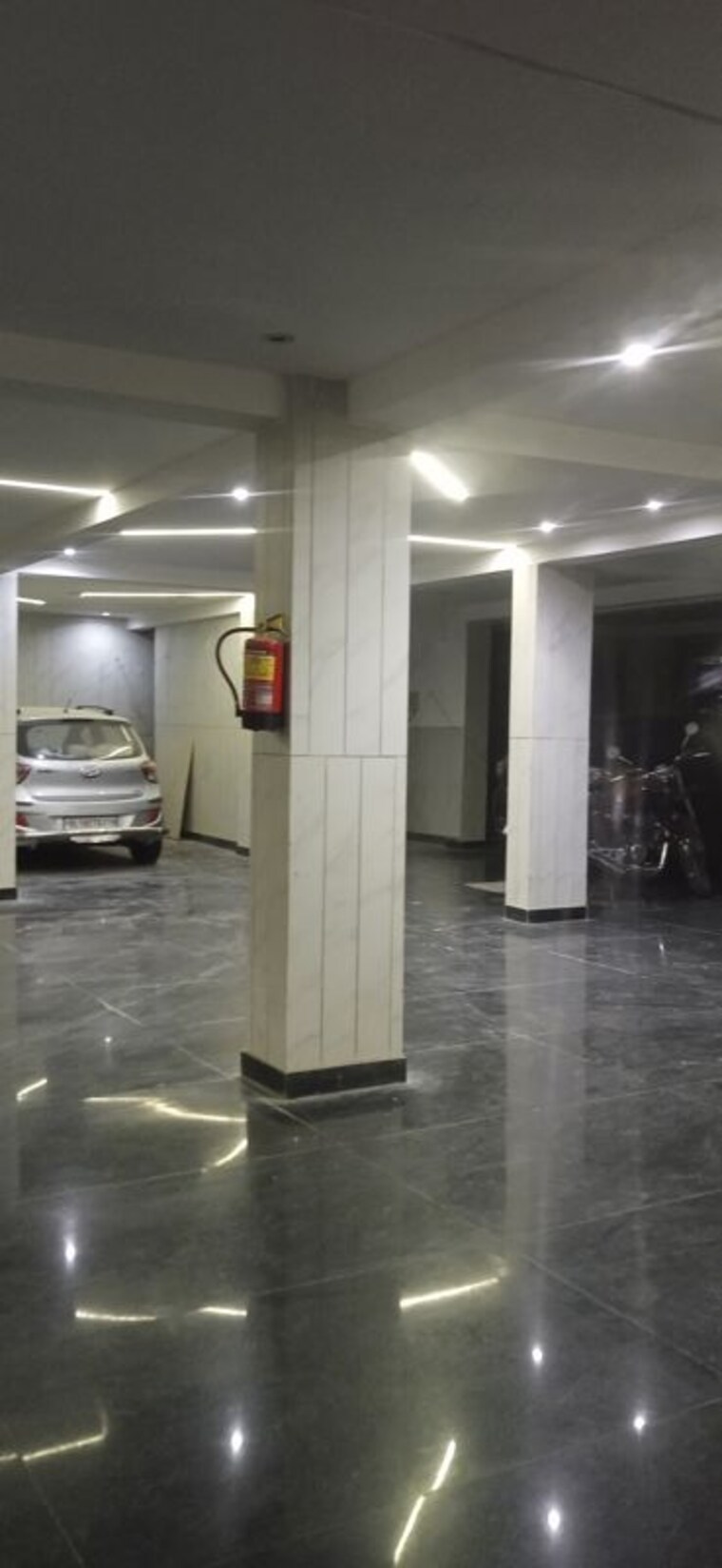  Parking, igi airport area 2 Bedroom 600 Sq.Ft. Builder Floor In Igi Airport Area Delhi 10667320