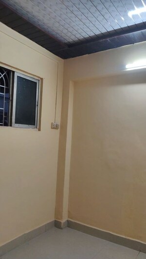 1 BHK Apartment For Rent in Vakola
