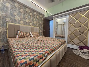 Bedroom in 3 BHK Apartment at Goregaon West – for Rent