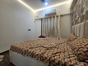 Bedroom in 3 BHK Apartment at Goregaon West – for Rent
