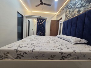 Bedroom in 3 BHK Apartment at Goregaon West – for Rent