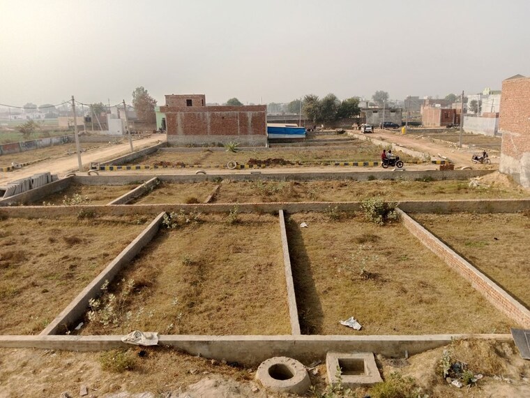 undefined, dhanauli  90 Sq.Yd. Plot In Dhanauli Agra 10667342