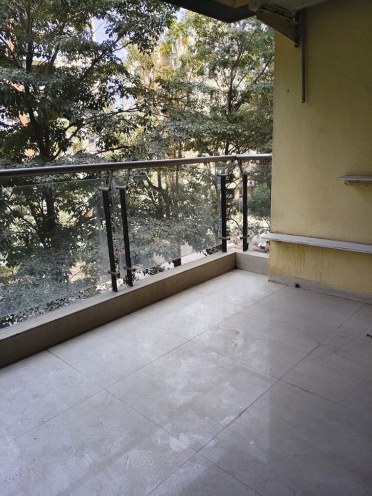 Balcony, clover-acropolis 3 Bedroom 1500 Sq.Ft. Apartment In Viman Nagar Pune 10667357