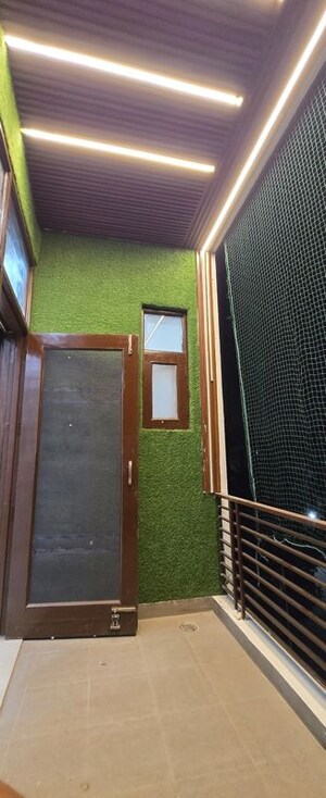 Balcony in 3 BHK Builder Floor at Guru Nanak Enclave, Dhakoli – for Sale