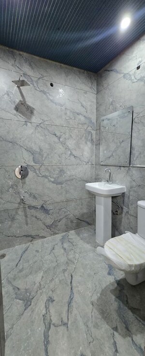 Bathroom in 3 BHK Builder Floor at Guru Nanak Enclave, Dhakoli – for Sale