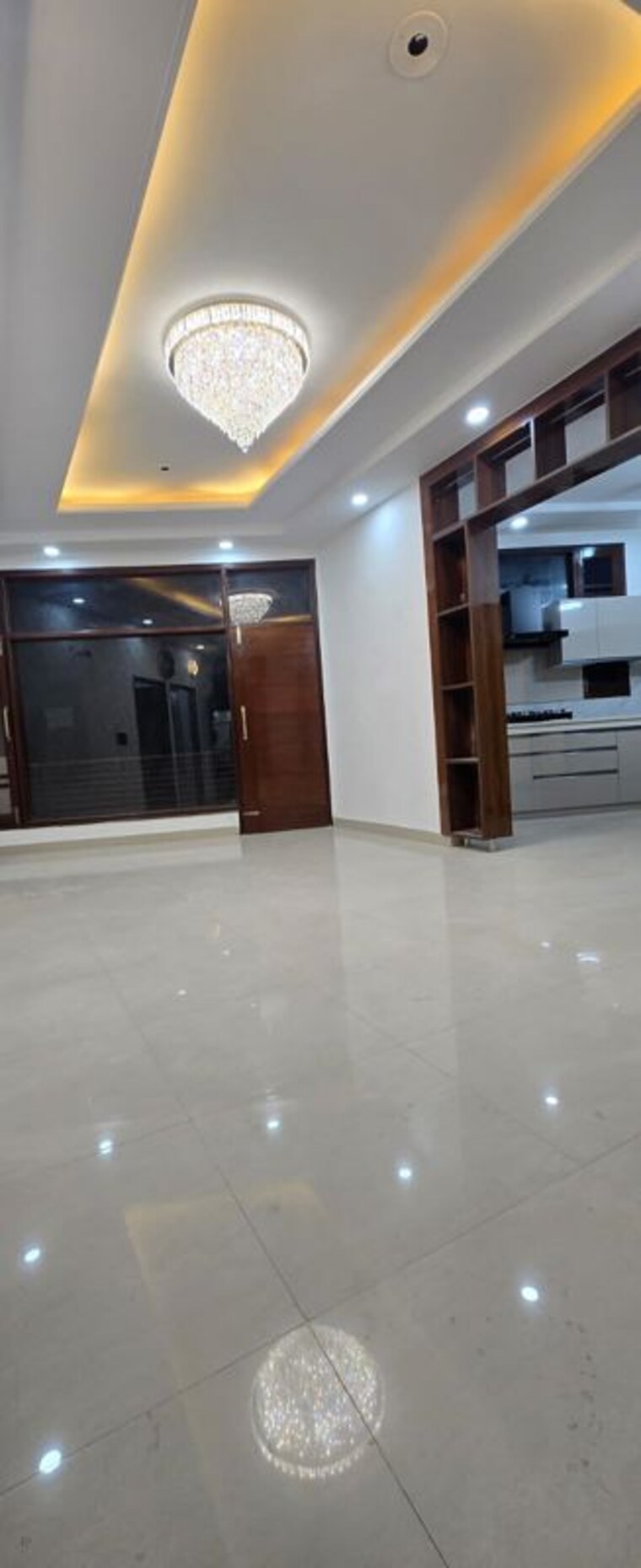  Parking, guru-nanak-enclave 3 Bedroom 1200 Sq.Ft. Builder Floor In Dhakoli Zirakpur 10667372