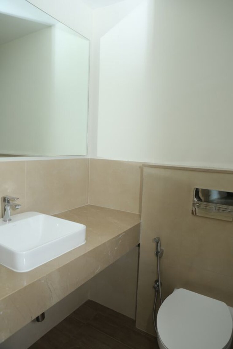 Bathroom, piramal-aranya-ahan 2 Bedroom 645 Sq.Ft. Apartment In Byculla Mumbai 10667386