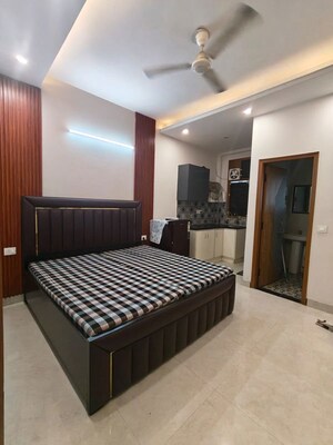 1 RK Builder Floor For Rent in Sector 40