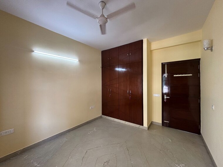Room, sector 57 1 Bedroom 550 Sq.Ft. Builder Floor In Sector 57 Gurgaon 10667461