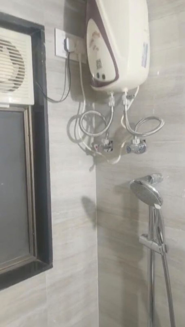 Bathroom, hubtown-palmrose 2 Bedroom 331 Sq.Ft. Apartment In Andheri East Mumbai 10667463