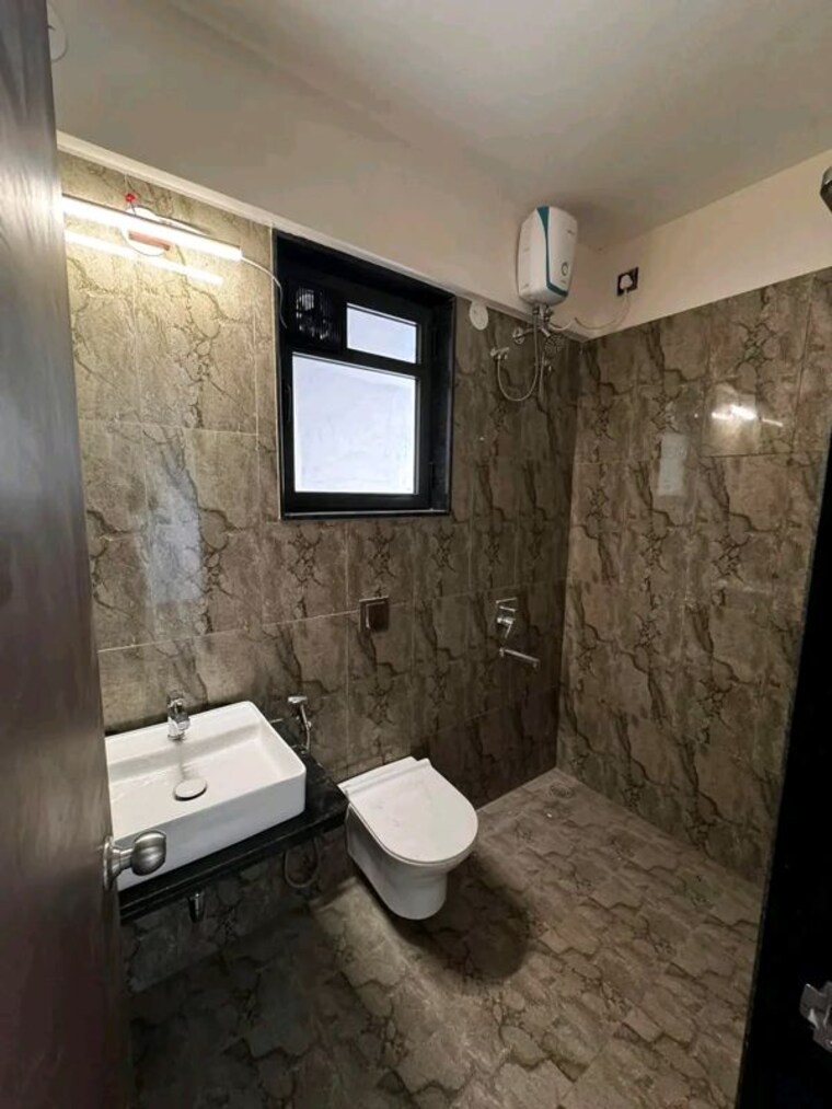 Bathroom, vtp-sierra 3 Bedroom 1204 Sq.Ft. Apartment In Baner Pune 10667468