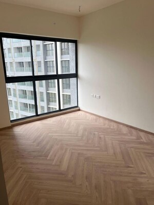 Bedroom in 3 BHK Apartment at Raymond The Address, Pokhran Road No Two – for Rent