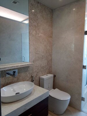 Bathroom in 4 BHK Apartment at Indiabulls Blu, Worli – for Rent