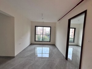 Room in 2 BHK Apartment at Hubtown Seasons, Chembur – for Rent