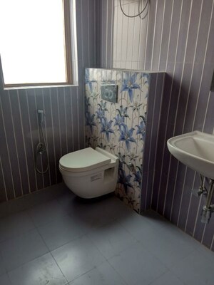 Bathroom in 3.5 BHK Apartment at Ireo Victory Valley, Sector 67 – for Rent
