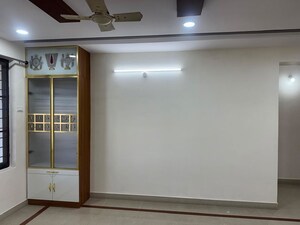 Room in 3.5 BHK Apartment at Kompally – for Rent
