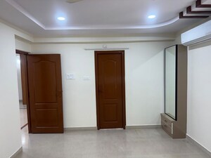 Room in 3.5 BHK Apartment at Kompally – for Rent