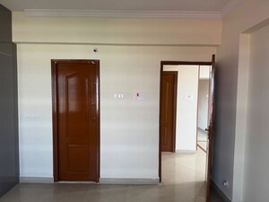Room in 3.5 BHK Apartment at Kompally – for Rent