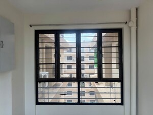Room in 3.5 BHK Apartment at Kompally – for Rent