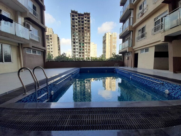 Exterior View, goregaon west 3 Bedroom 1500 Sq.Ft. Apartment In Goregaon West Mumbai 10667628