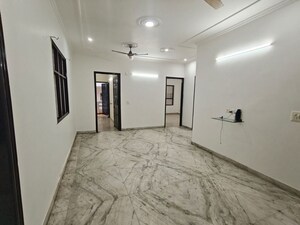 Room in 3 BHK Builder Floor at Huda Staff Colony, Sector 46 – for Rent