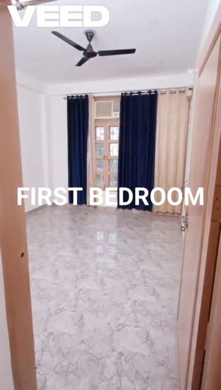 Room, empire-floors 3 Bedroom 160 Sq.Yd. Builder Floor In Sector 57 Gurgaon 10667692