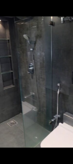 Furnished Amenities in 3 BHK Apartment at Swastik CHS Vile Parle, Vile Parle West – for Rent
