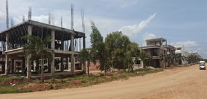  Plot – Exterior View View at Narsingi - for Sale