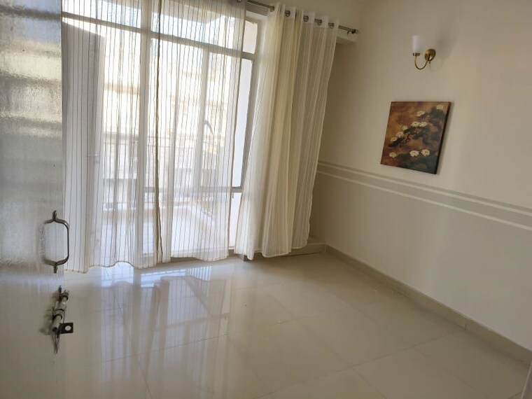 Room, suncity-avenue-102 2 Bedroom 673 Sq.Ft. Apartment In Sector 102 Gurgaon 10667731