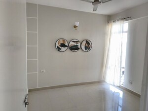 Room in 2 BHK Apartment at Suncity Avenue 102, Sector 102 – for Sale