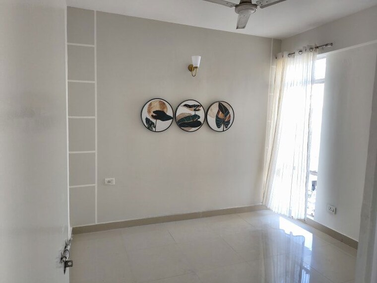 Room, suncity-avenue-102 2 Bedroom 673 Sq.Ft. Apartment In Sector 102 Gurgaon 10667731