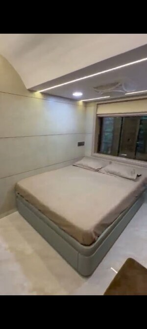 Bedroom in 1 BHK Apartment at Cyrilyn, Santacruz West – for Rent