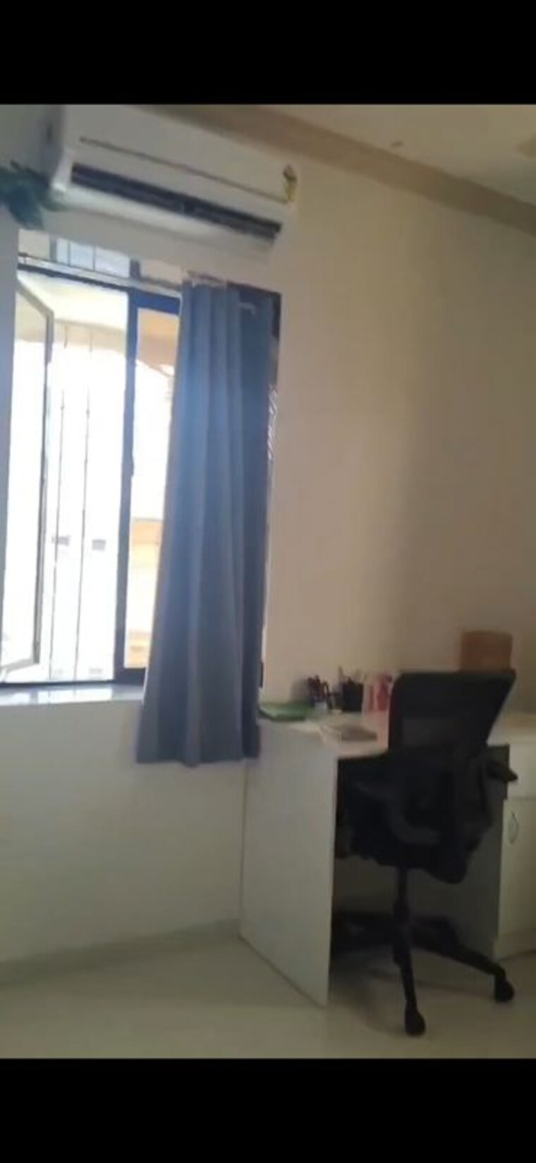 Living Room, mig-colony 2 Bedroom 600 Sq.Ft. Apartment In Worli Mumbai 10667756