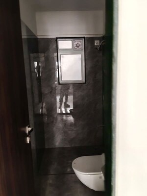 Furnished Amenities in 3 BHK Apartment at Orchid Vasundhara, Santacruz West – for Rent