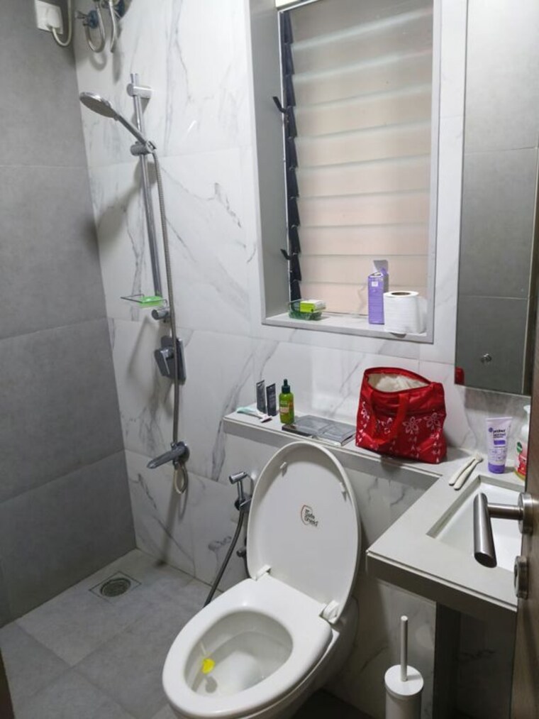 Attached Bathroom, the-wadhwa-anmol-fortune 2.5 Bedroom 950 Sq.Ft. Apartment In Goregaon West Mumbai 10667769