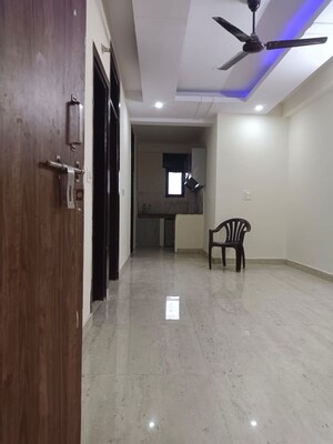 Building Lobby in 2 BHK Builder Floor at Maan Sona Apartments, Shahberi – for Rent