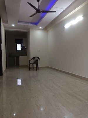 2 BHK Builder Floor For Rent in Maan Sona Apartments, Shahberi