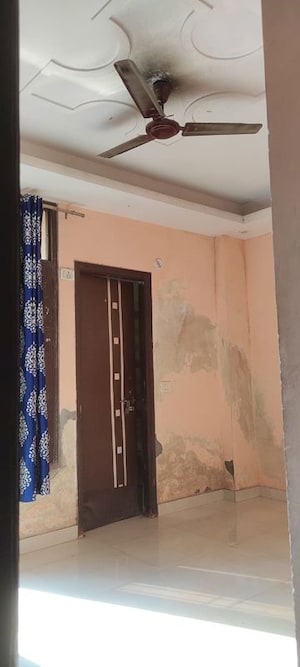 1 BHK Builder Floor For Rent in Arsh Green Heights, Gaur City 1