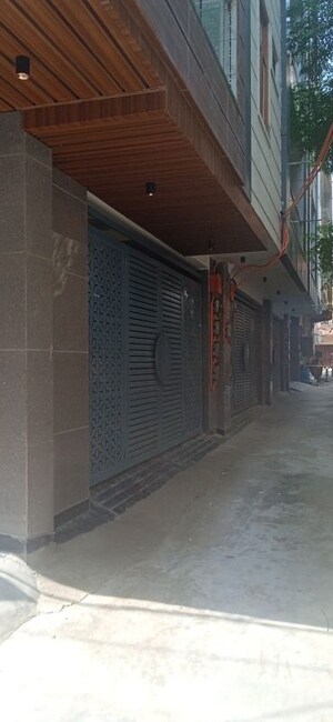 Balcony in 2 BHK Builder Floor at Palam Colony – for Sale