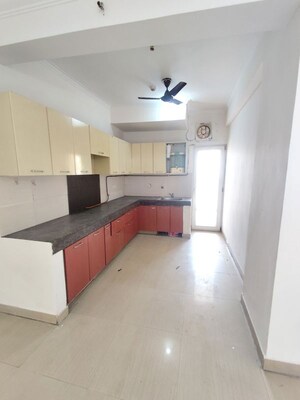 Kitchen in 3.5 BHK Apartment at Paramount Floraville, Sector 137 – for Rent