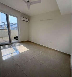Room in 4 BHK Penthouse at Maya Green Lotus Utsav, International Airport Road – for Sale